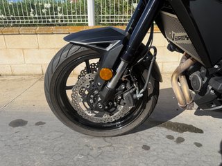 Kawasaki Versys 650 ABS Negra 2024