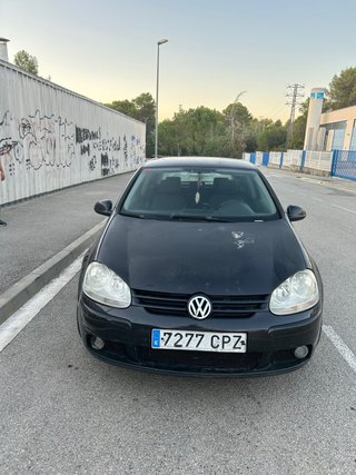 Volkswagen Golf 2003