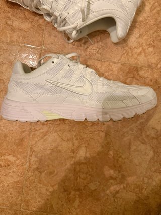 Nike P600 Blancas