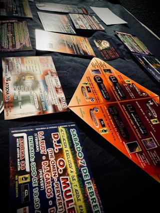 Lote de 34 Flyers discoteca Cyberian