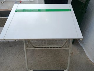 Mesa de Dibujo Técnico Ajustable