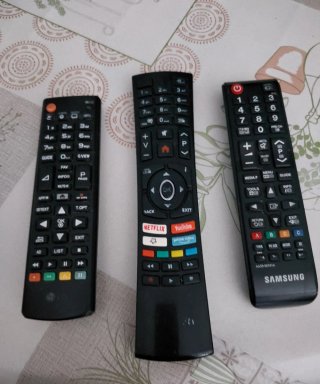 3 Televisores Samsung. LG.Telefunken. Negros