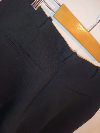 Pantalón de vestir Mango negro
