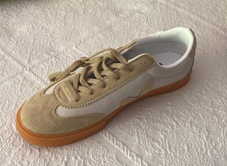 Zapatillas Veja ante y lona beige/blancas