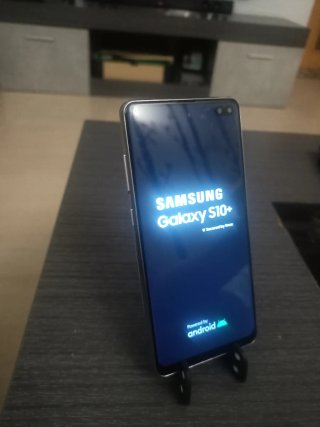 Samsung Galaxy S10+ Android