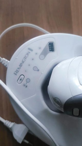 Depiladora Luz Pulsada Remington IPL6500