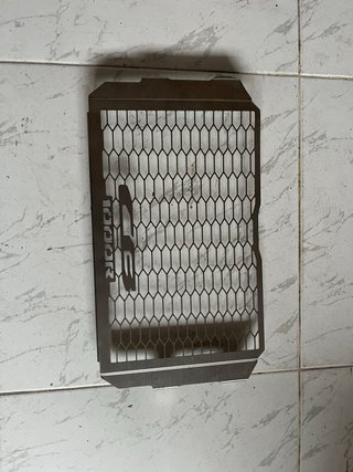 Parrilla Protector Radiador Honda CB1000R
