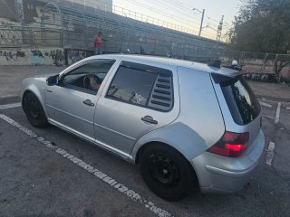 Volkswagen Golf 2001