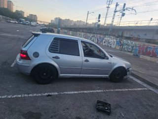 Volkswagen Golf 2001