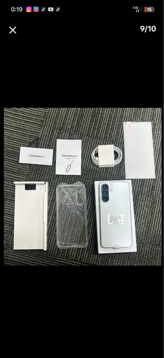Teléfono Móvil Plata
