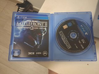 Star Wars Battlefront II Elite Trooper Deluxe PS4