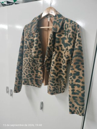 Chaqueta Corta Leopardo