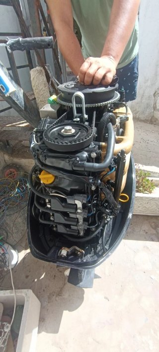 Motor fueraborda Tohatsu 50 CV 4T