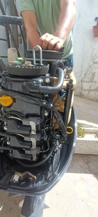 Motor fueraborda Tohatsu 50 CV 4T