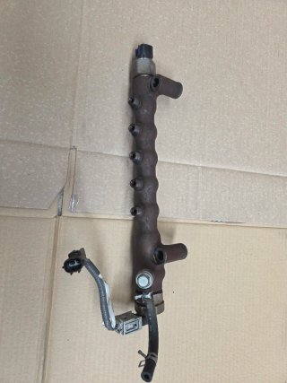 Rampa Inyección Toyota Land Cruiser KDJ155