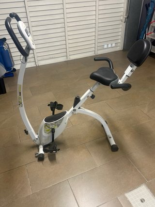 Bicicleta Estática con asiento digital