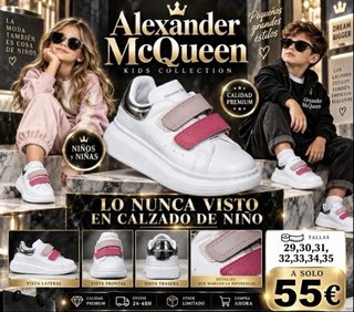 Zapatillas deportivas Nike para niños y niñas.