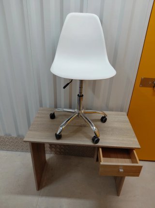 Escritorio y Silla Oficina Madera y Metal