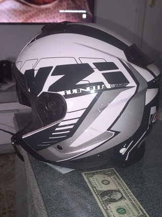 Casco Jet NZI Blanco y negro