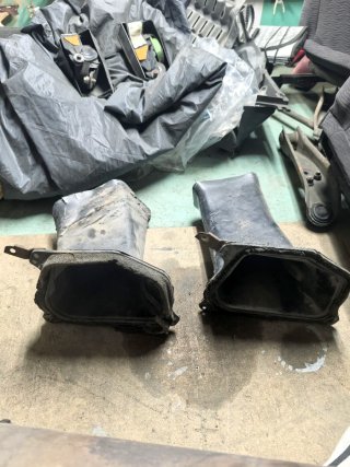 Tobera parachoques Nissan S13