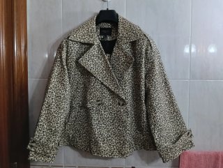 Gabardina Corta M Cortefiel Animal Print