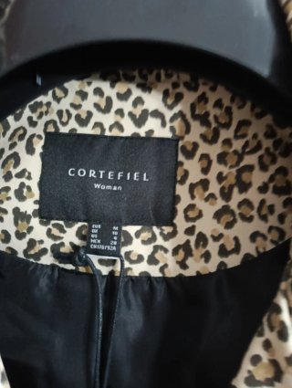 Gabardina Corta M Cortefiel Animal Print