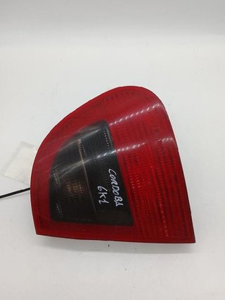 Piloto trasero derecho seat 5657 6k5945112 cordoba