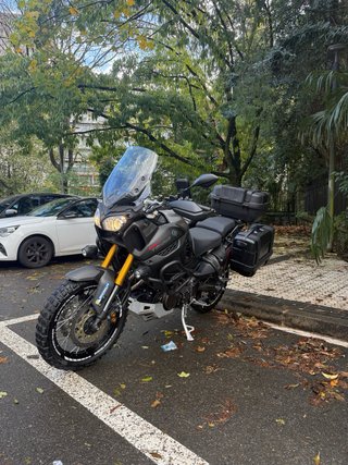Yamaha Super Tenere 1200ZE Negra