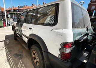 Llanta 40300vb100 nissan patrol 3.0 di y61 44949