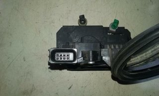 Fiat 258930 55702914 motor cierre grande punto 199