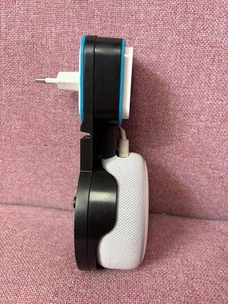 Altavoz Echo Dot 3 con soporte