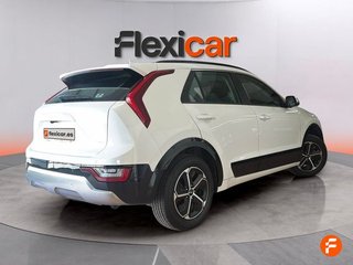 Kia Niro 1.6 GDi HEV 104kW (141CV) Concept