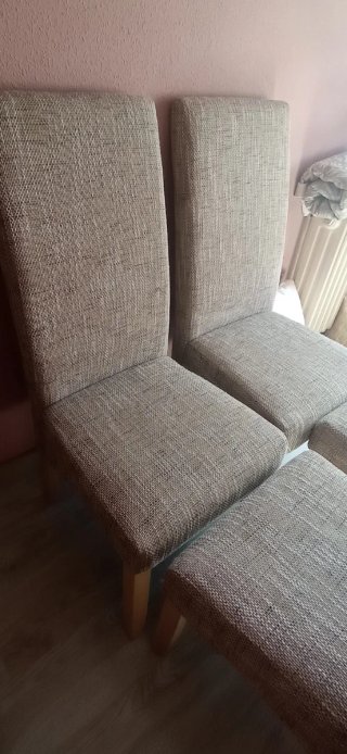 4 Sillas de Comedor Tela Madera