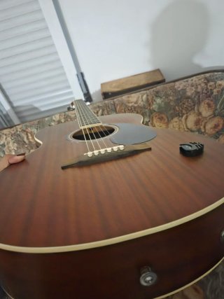 Guitarra Acústica Harley Benton