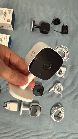 Pack 5 Cámaras Vigilancia eufy Indoor 2K AI
