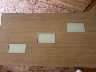 Mesa auxiliar de comedor
