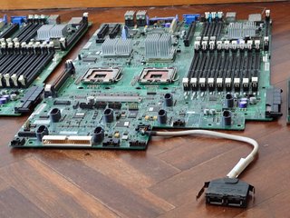LOTE DE 5 PLACAS BASE DI SERVER IBM DELL