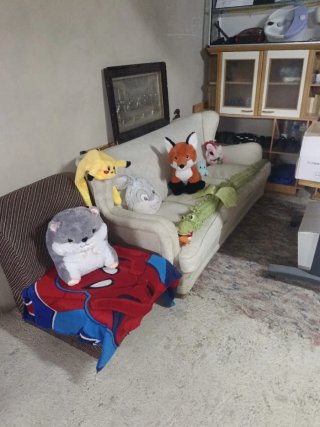 MUÑECOS DE PELUCHE.