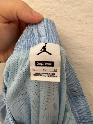 Shorts Jordan x Supreme Azzurri