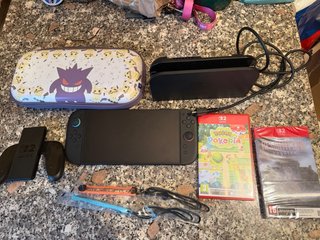 Nintendo Switch 2 + 2 giochi + custodia