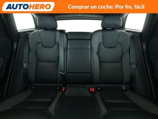 Volvo XC60 2.0 B4 Mild-Hybrid R Design 2WD