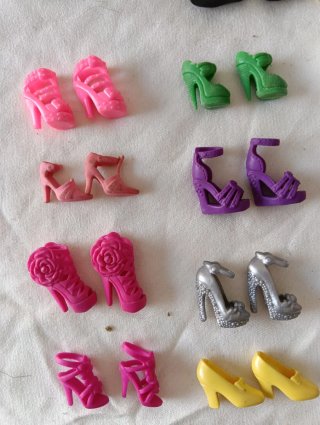 Zapatitos para muñecas Barbie