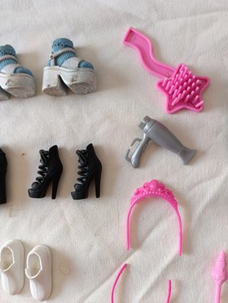 Zapatitos para muñecas Barbie