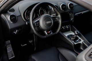 Audi TT 2.0 TFSI 211 CV S line | KW V3 | BBS 20"