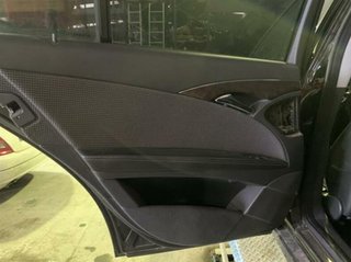 Puerta trasera izquierda mercedes clase e bm 59991