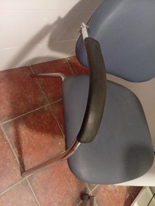 Todo tipo de muebles, decoración , menaje , libros