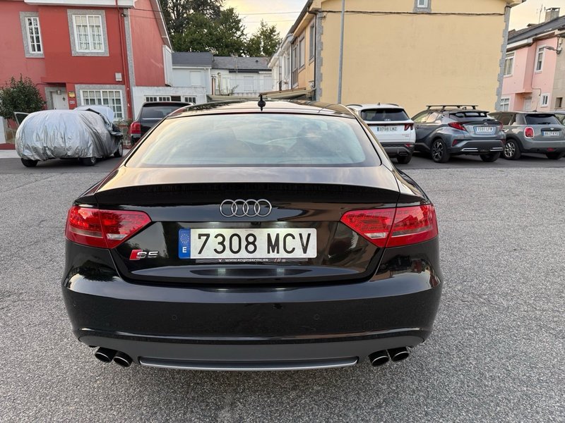 Audi S5 2011, foto 5