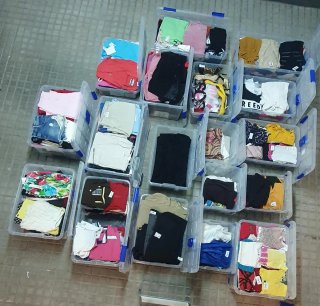 Offerta: lotto di abbigliamento