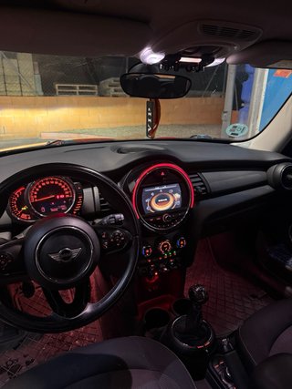 MINI Cooper 1.5 5p 143cv