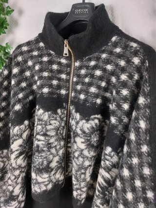 Mantella Floreale Vintage Nera e Bianca Vintage